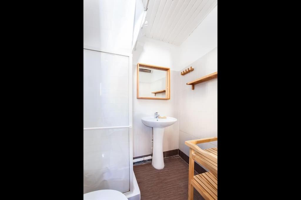 Apartamento Au Coeur Du Panier Avec Terrasse 2 A 4 Personnes Climatisation Marsella Exterior foto