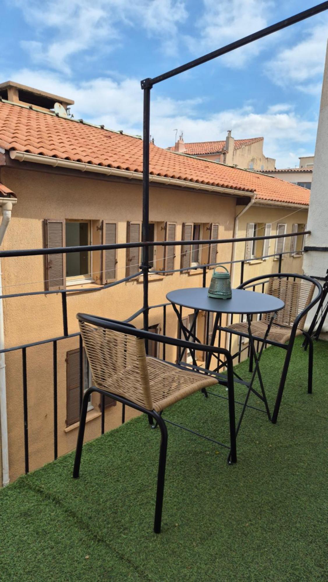 Apartamento Au Coeur Du Panier Avec Terrasse 2 A 4 Personnes Climatisation Marsella Exterior foto